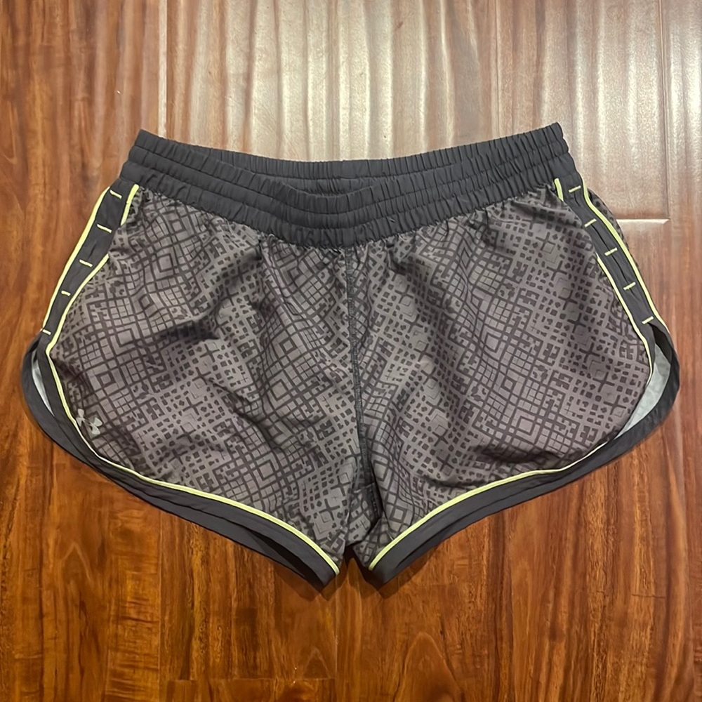 Athletic shorts